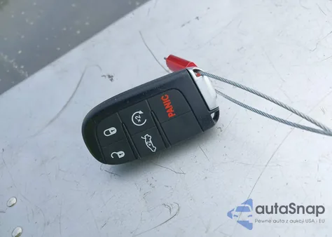 2019 Dodge Charger Sxt Rwd z USA, uszkodzony, nr VIN 2C3CDXBG0KH589395